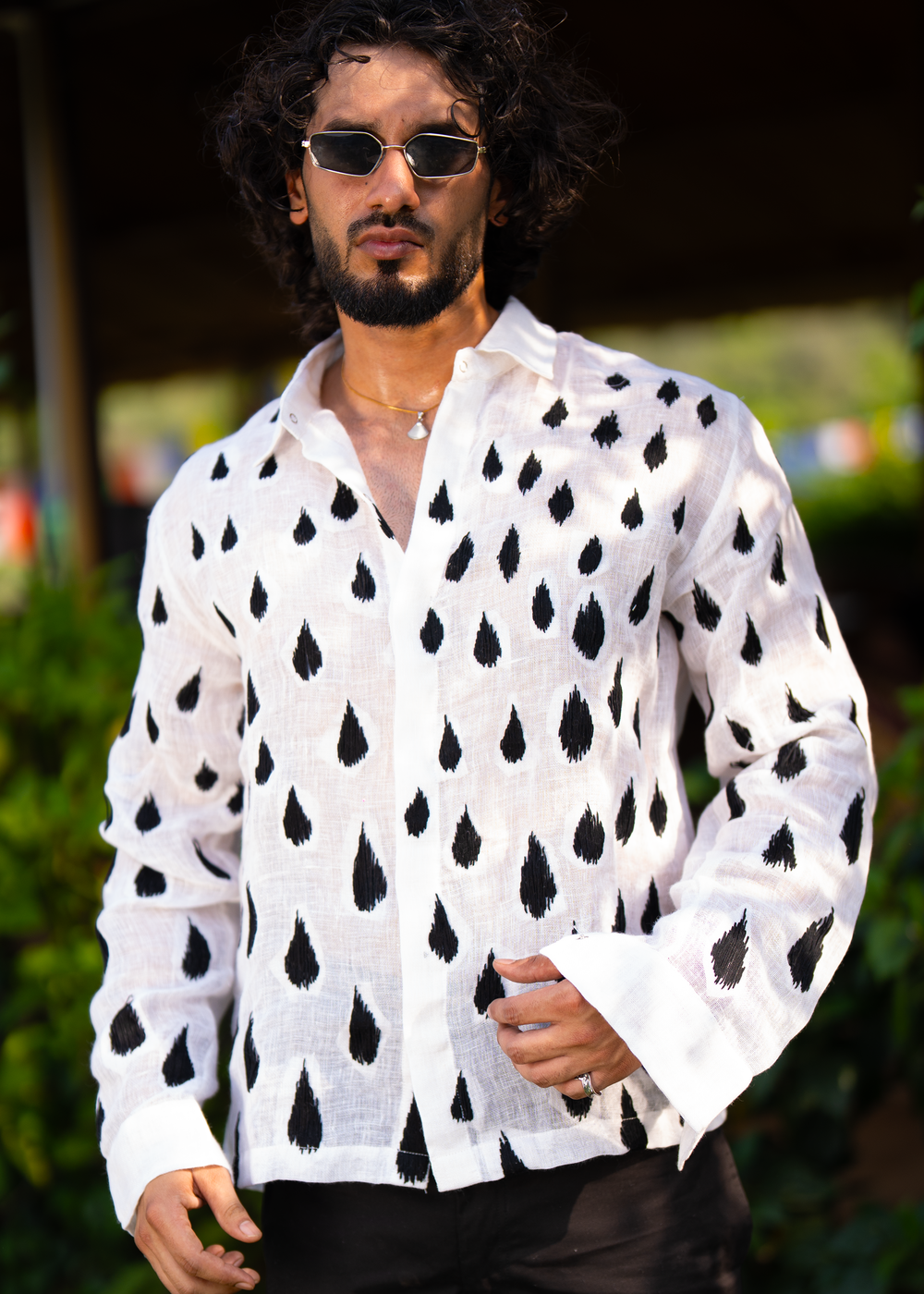 SHADOW DROPS LINEN SHIRT